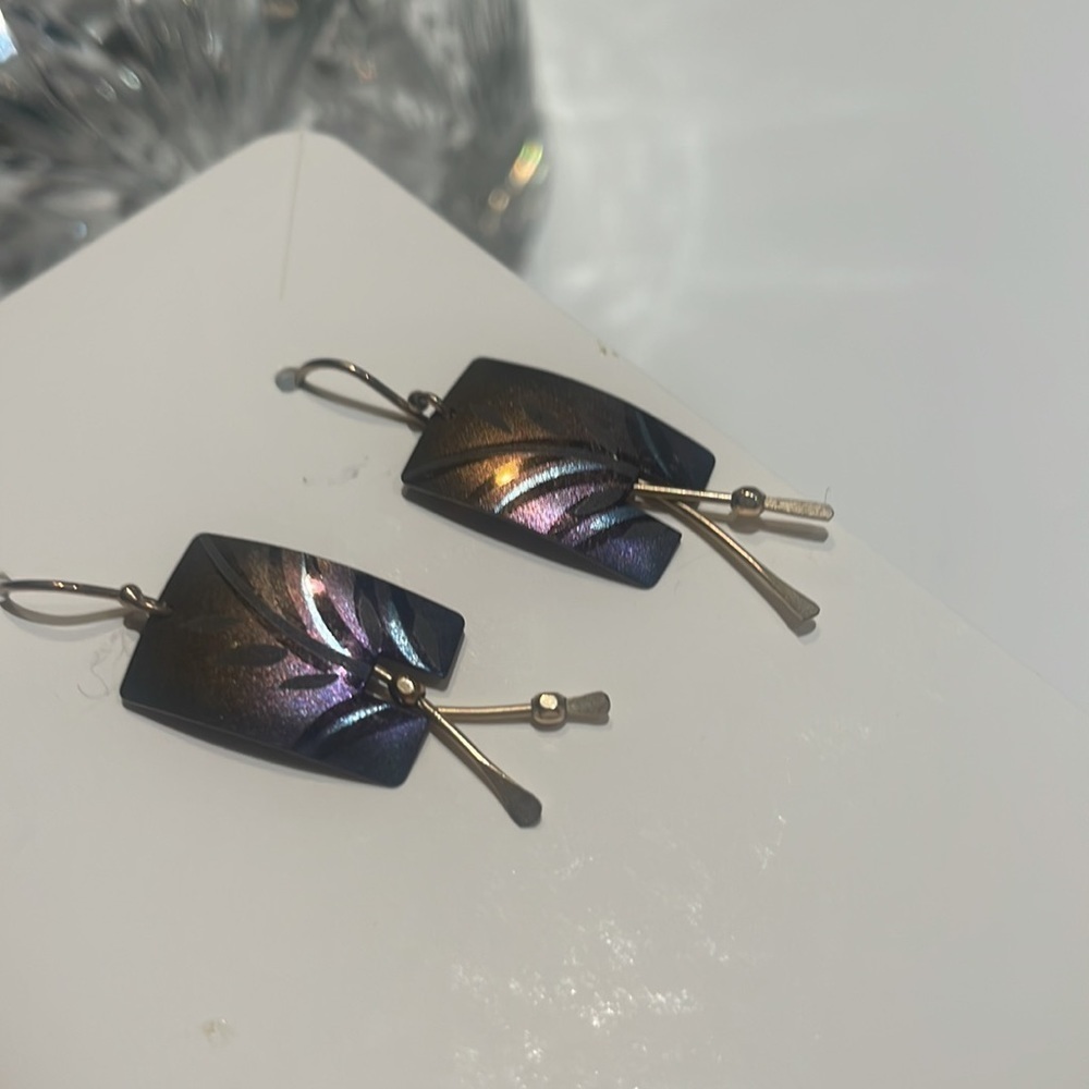Leaf rectangle earrings gold iridescent jewelry bead vintage vibe - Picture 3 of 3